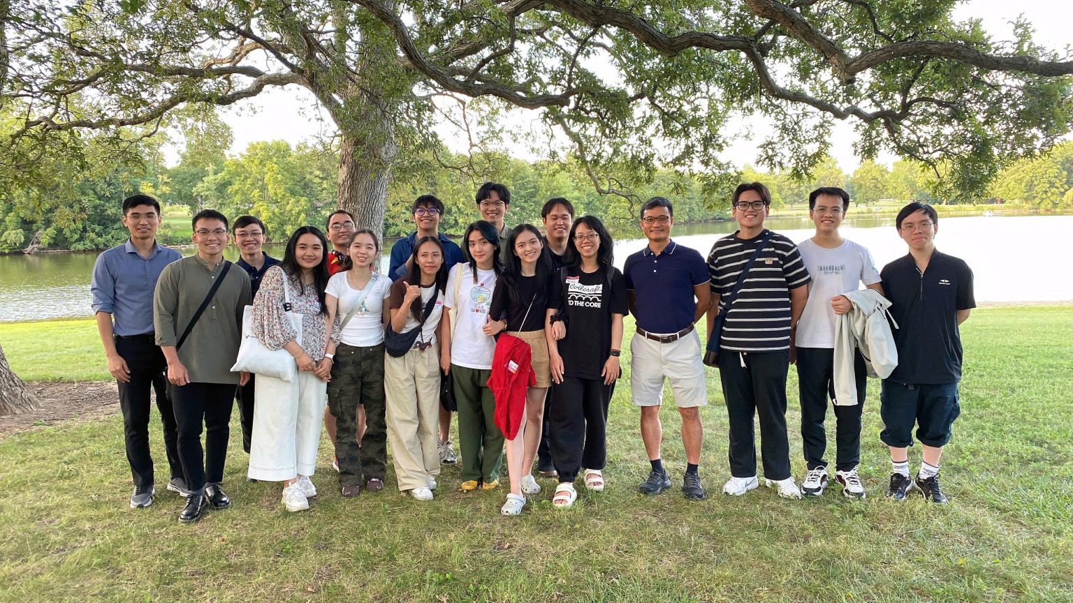 23 VISHC PhD Students Continue Research Training at the University of Illinois Urbana–Champaign (UIUC)